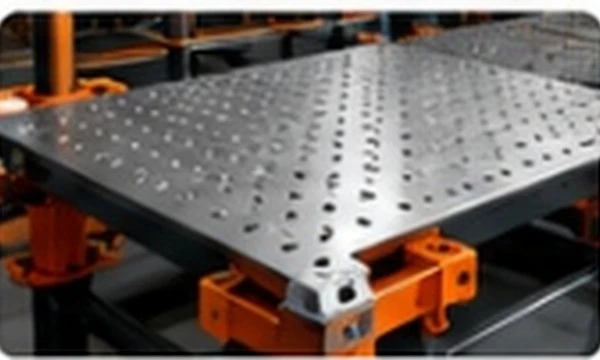 Anti slip platform board for commercial indoor rope course